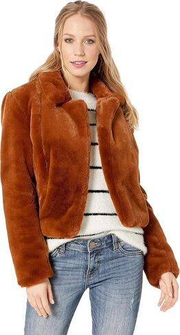 سترة نسائية قصيرة من الفرو الصناعي من BLANKNYC in Kuwait