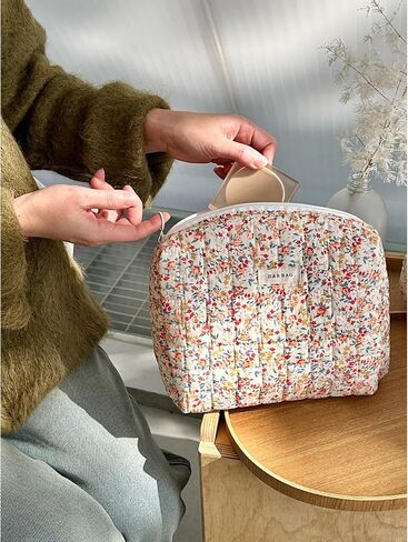 uekeboag Quilted Cotton Makeup Bag,Coquette Quilted Toiletry Bag for Women and Girls,Floral Coquette Pouch,Cute Kawaii Travel Cosmetic Bags(03 Pink Flower) in Saudi Arabia