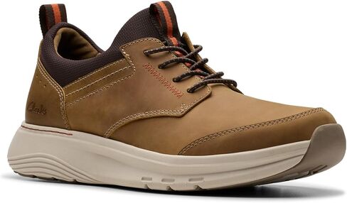 Clarks Mens Motion Trek Ez in Saudi Arabia