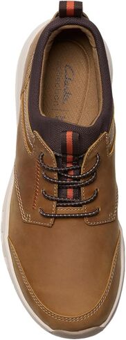 Clarks Mens Motion Trek Ez in Saudi Arabia