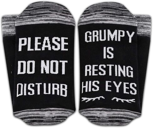 زوجان من الجوارب هدية Grumpy Grandpa - إذا كنت تستطيع قراءة هذا، فإن Grumpy يستريح عينيه - حداثة عيد الميلاد وأعياد الميلاد in Saudi Arabia