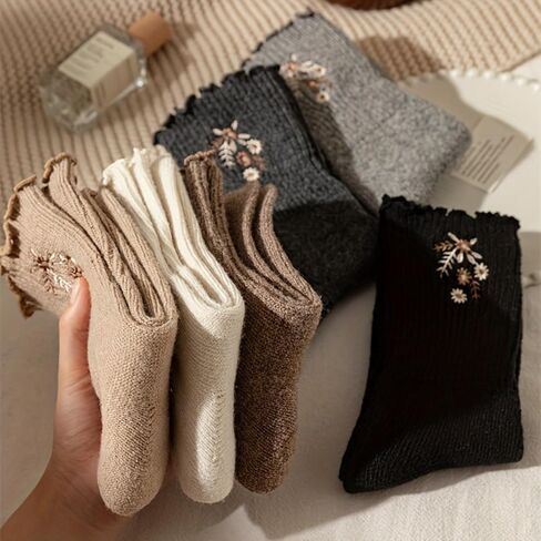 6 Pairs Ruffle Crew Socks Vintage Patterned Ankle Casual Fashion Dress Sock Cute Lettuce Floral Socks in Saudi Arabia