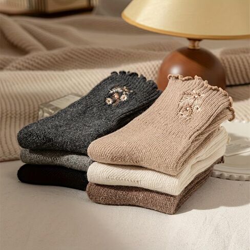 6 Pairs Ruffle Crew Socks Vintage Patterned Ankle Casual Fashion Dress Sock Cute Lettuce Floral Socks in Saudi Arabia