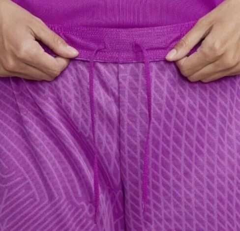 Nike Women's Strike Soccer Shorts 5" Standard Fit in Saudi Arabia