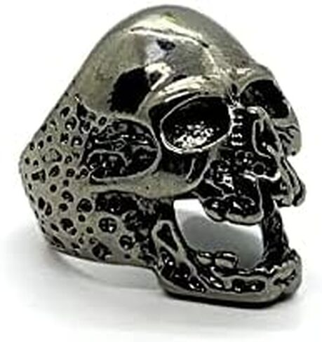 Seven Seas Pirates Gaping Eyes and Worm Holes Skull Ring - Silver - Stainless Steel Biker Jewelry in Saudi Arabia