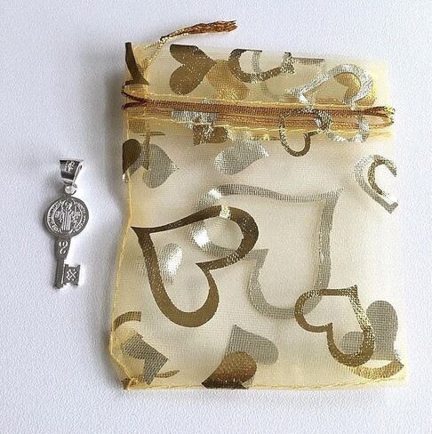 LUXURYGOLD888 925 STERLING SILVER SAINT BENEDICT KEY / 925 PLATA MEDALLA DE SAN BENITO LLAVE in Saudi Arabia