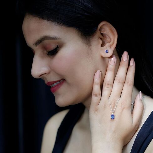 مجموعة أقراط قلادة من الياقوت الأزرق معتمدة من Rosec Jewels، جودة AAA، مجموعة مجوهرات من الياقوت الفضي - مع صندوق مجوهرات in Kuwait