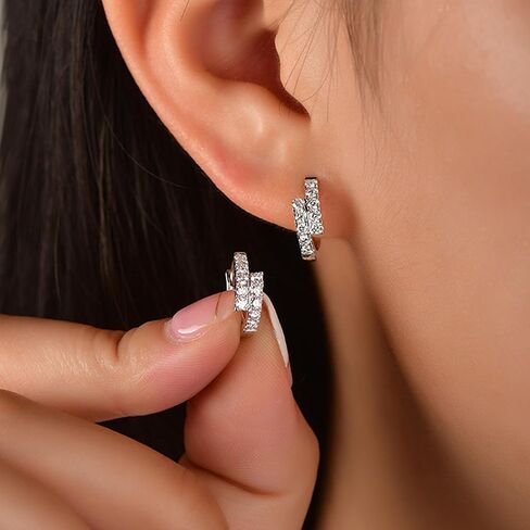 XAYAH 925 الفضة الاسترليني مكعب زركونيا الأقراط الصغيرة للنساء هيبوالرجينيك القرط كومة الغضروف الأقراط لذيذ لطيف Huggie الأطواق الأقراط لابنة أمي عيد الحب هدايا المجوهرات in Kuwait