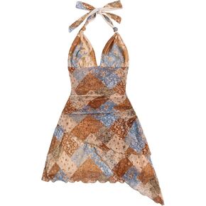 فيردوسا نساء ، فستان بطبعة بطبقة ، فستان مصغر ، فستان مصغر عاريا in Kuwait