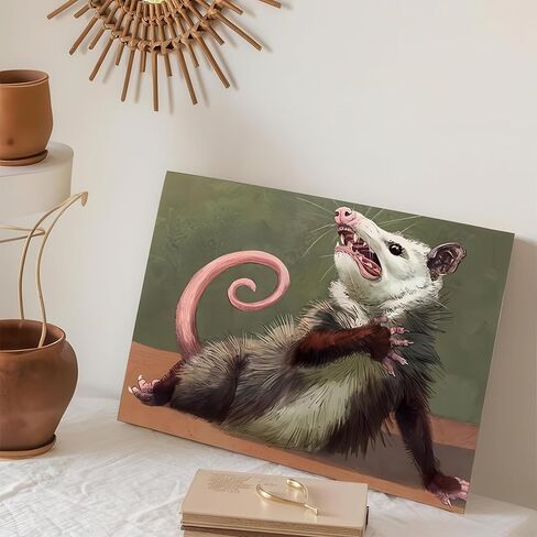 Opossum ملصق مضحك قماش جدار الفن، ديكور الحيوانات، ديكور جدار ملتوي، العمل الفني الفكاهة Opossum لمحبي الحيوانات، فكرة هدية مضحكة للمنزل (12 × 8 بوصة) in Kuwait