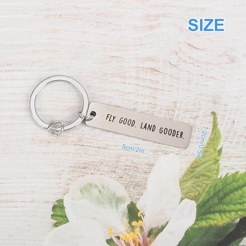 ANNSIXMARK Airplane Keychain, Pilot Keychain, Fly Good Land Gooder, Gift for Pilots Aviation Flight Attendant, Flight Attendant Essentials Women Men in Saudi Arabia