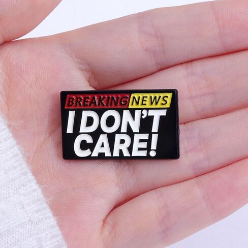 Bold Statement Enamel Brooch Pin with News Ticker Design Sassy Black White Lapel Pin for Jackets Bags Fashion Expressive Accessories for Trendsetters‌ in Saudi Arabia