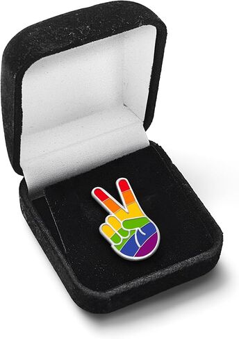 دبوس مينا من Victory Rainbow Pride Peace Sign LGBTQ يشمل عيد الحب مع دعم مغناطيسي قوي للسترة وحقيبة الظهر والملابس والحقيبة والقميص in Kuwait