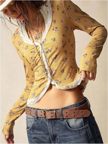 RoseSeek Women's Floral Graphic Lace Trim Sweaters V Neck Button Down Cropped Cardigans in Saudi Arabia