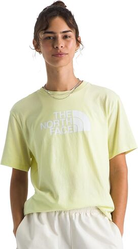 تي شيرت نسائي بأكمام قصيرة بنصف قبة من The North Face - تي شيرت برسومات الشعار الكلاسيكي، نسيج قطني ناعم in Kuwait
