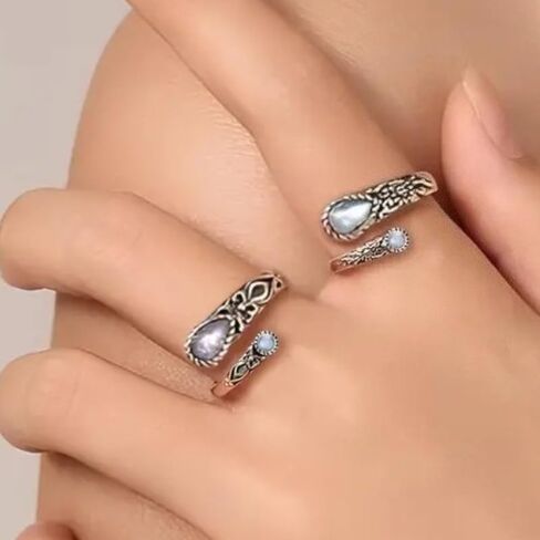 Bohemia Synthetic Moonstone Carving Flower Open Adjustable Rings for Women Daily Party Vintage Jewelry for Friends in Saudi Arabia