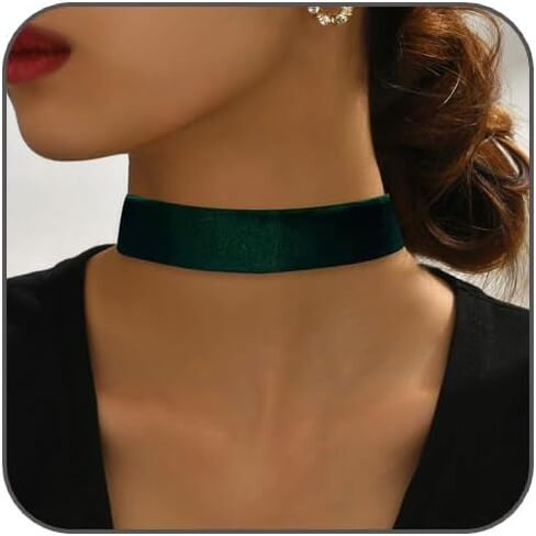 Lookray St. Patrick's Day Choker Necklace for Women Irish Green Velet Necklace St. Patrick's Ribbon Green Collar Necklaces Saint Patricks Day Jewelry Gifts Accessories in Saudi Arabia