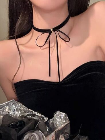 Bow Choker Necklace for Women Vintage Red Black Velvet Choker Gothic Long Ribbon Bow Collar Necklace Christmas Jewelry Gifts in Saudi Arabia