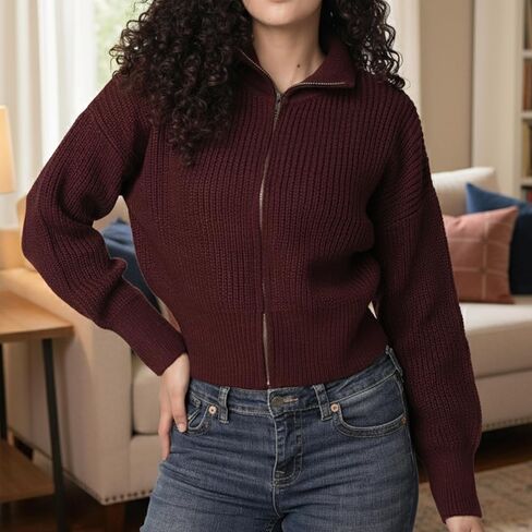 سترة نسائية بأكمام طويلة من Novelle Fashion بسحاب | سترات صوفية نسائية خفيفة الوزن ذات نسيج ناعم سهلة التصميم in Kuwait