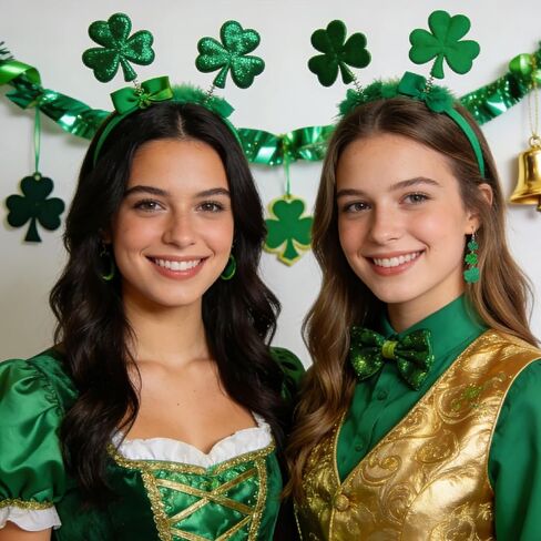 Hamiutci St Patricks Day Earrings, St Patrick's Day Shamrock Earrings for Women, Irish Green Clover Dangle Earrings Saint Patricks Day Accessories Acrylic Good Luck Earrings in Saudi Arabia