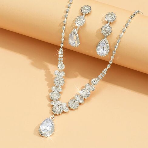 Silver Prom Jewelry Set Rhinestone Necklace Earrings Bracelet Set Costume Jewelry for Women Party Wedding Accessories Dress Up for Prom Wedding and Special Occasions in Saudi Arabia