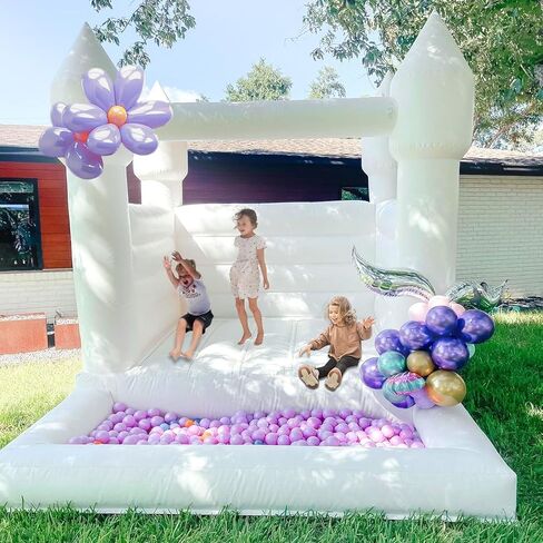 منزل ترتد أبيض، قلعة نطاطة قابلة للنفخ للاستخدام الداخلي والخارجي للأطفال البالغين، قلعة القفز للاستخدام التجاري العائلي وحفلات الزفاف، 100 قطعة من هدايا البالونات (10FTx8FTx8FT) in Kuwait