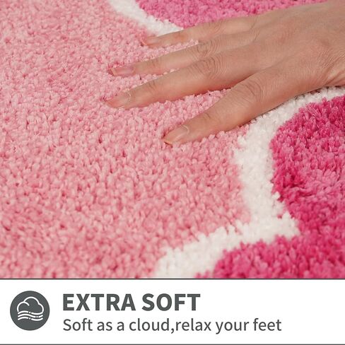 Wylumen Cute Scalloped Rose Pink Bathroom Rugs Mat,Non Slip Absorbent Quick Dry Bath Mats for Shower Room,Microfiber Bath Mats for Bathroom Floor Washable Carpet for Shower Tub Sink Bedroom,20"x32" in Saudi Arabia