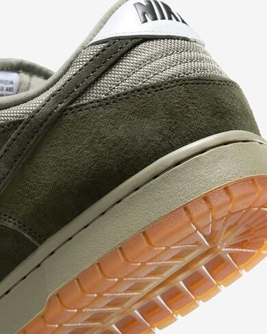 Nike SB Dunk Low Pro B -Sequoia/sequoia-Light Army-White in Saudi Arabia