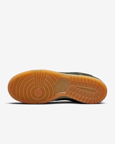 Nike SB Dunk Low Pro B -Sequoia/sequoia-Light Army-White in Saudi Arabia