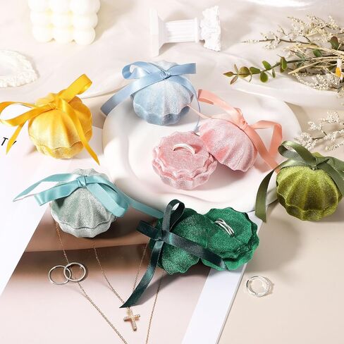 صندوق خاتم مخملي من uxcell، مقاس 2.36 × 2.13 بوصة على شكل قرع، منظم عرض مجوهرات الخطوبة للاقتراح، والخطوبة، وحفل الزفاف، أخضر عشبي in Kuwait
