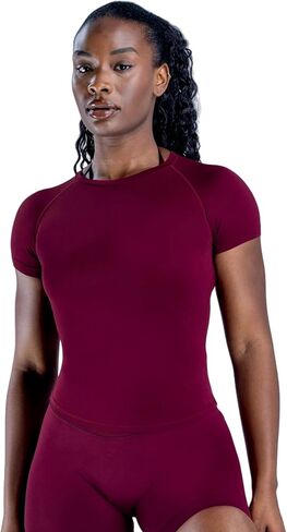 Short Sleeve Workout Tops for Women, Cropped Workout Shirts Slim Fit Crew Neck Seamless Athletic Gym T-Shirts in Saudi Arabia