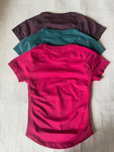 Short Sleeve Workout Tops for Women, Cropped Workout Shirts Slim Fit Crew Neck Seamless Athletic Gym T-Shirts in Saudi Arabia