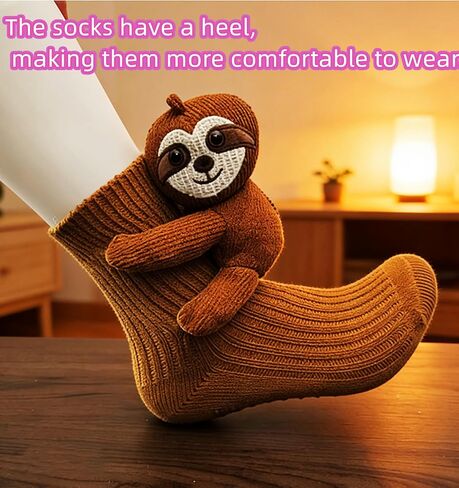 جوارب YNOTTEK Animal Sloth للنساء - جوارب عناق ثلاثية الأبعاد مع عداد للكعب، جوارب متماسكة لمقاسات الأحذية الأمريكية 4.5-11، للأعمار 12+، حبيبات سيليكون مضادة للانزلاق in Kuwait