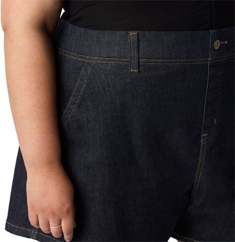Levi Strauss Signature Gold Womens Totally Shaping Ultimate Pull-on Shorts in Saudi Arabia