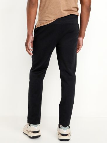 Old Navy Dynamic Fleece 4.0 Tapered Pants - Black Jack in Kuwait