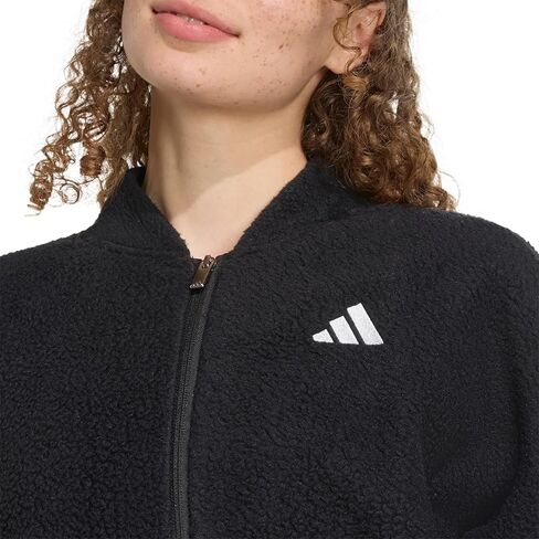 سترة رياضية للسيدات من adidas مصنوعة من الصوف عالي الوبر وسحاب كامل in Saudi Arabia