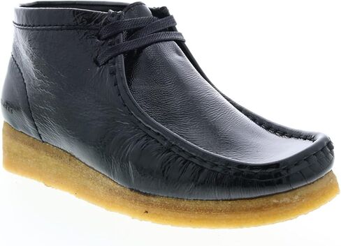 Clarks Wallabee Boot. Leather Bootie, 7.5, Black in Saudi Arabia