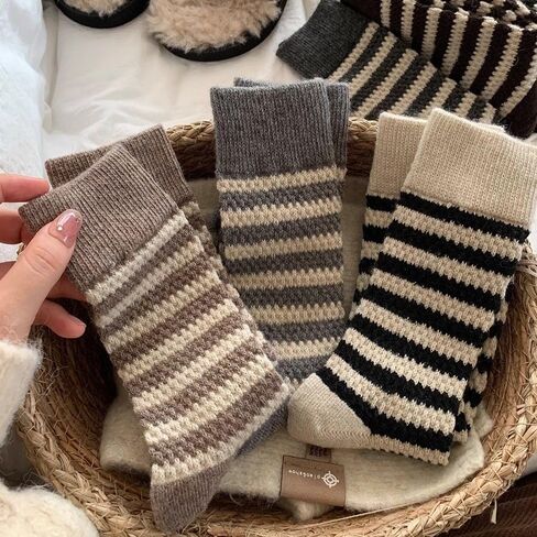 Women's Thick Winter Ankle Socks, Retro Striped 3-Pair Set in Saudi Arabia