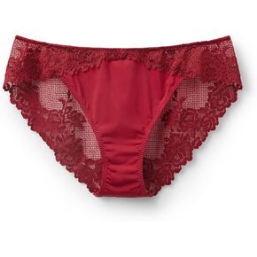 Woman's Pretty Flowers Panties in Saudi Arabia