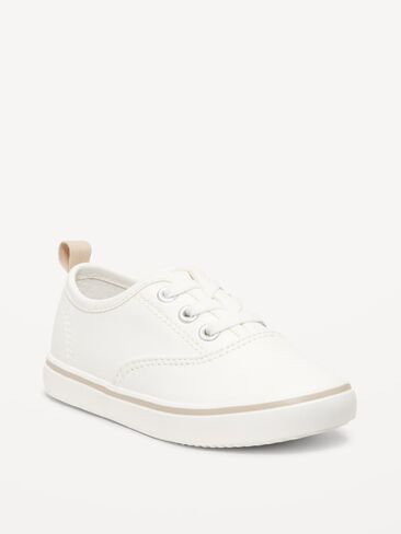 حذاء رياضي من الجلد الصناعي من الدانتيل المطاطي للجنسين من Old Navy للأطفال الصغار - كريمي in Kuwait