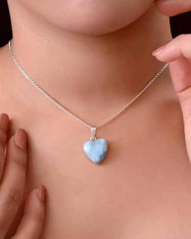 Handmade necklace with a beautiful 925 silver pendant and a natural blue stone in the shape of a heart, crafted artisanally. in Saudi Arabia