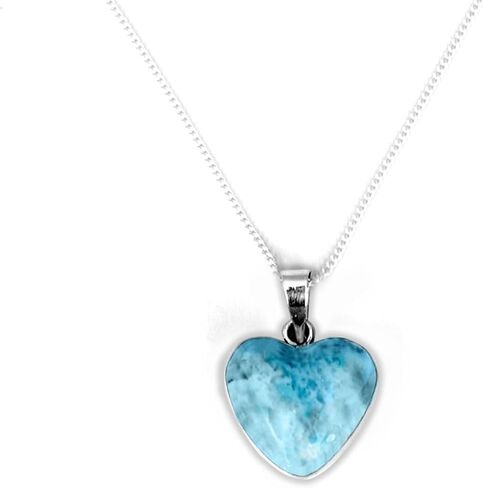 Handmade necklace with a beautiful 925 silver pendant and a natural blue stone in the shape of a heart, crafted artisanally. in Saudi Arabia