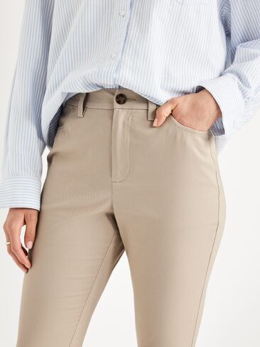 Old Navy High-Waisted Uniform Skinny Pants - A Stone's Throw in Saudi Arabia