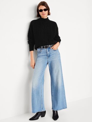 سترة قصيرة ذات رقبة وهمية من Old Navy SoSoft - جاك أسود in Kuwait