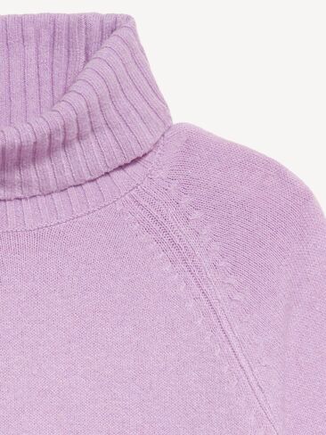 سترة ذات ياقة مدورة من Old Navy SoSoft - SPRING WISTERIA in Kuwait