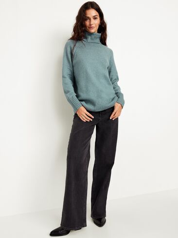 Old Navy SoSoft Turtleneck Sweater - Underwater in Saudi Arabia