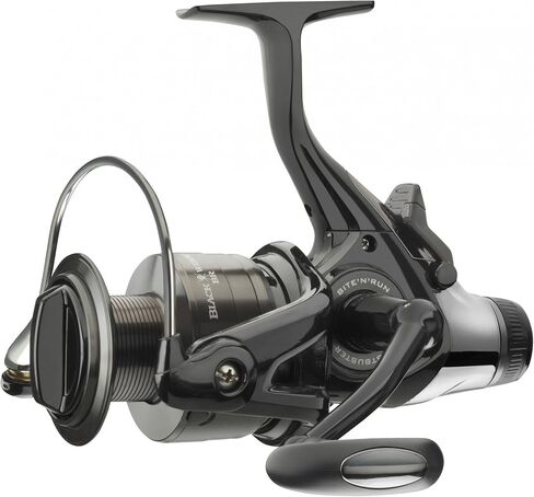 Daiwa Black Widow Baitrunner/Freespool Reels Sizes 3500A/4000A/4500A/5000A Carp Pike Salmon Trout Coarse Match Game Fishing Spinning (4500A) in Kuwait