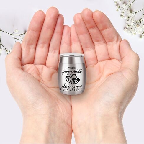 Keepsake Urns for Dog and Cat Ashes in Saudi Arabia