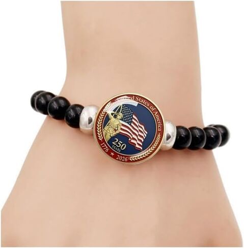 Gmbkouo 2 قطعة مجموعة أساور الخرزة السوداء للذكرى السنوية الـ 250 للولايات المتحدة مع قلادة علم زجاج كريستال، صناعة يدوية مرنة قابلة للتعديل للرجال والنساء، هدية مجوهرات يوم الاستقلال الوطني in Kuwait