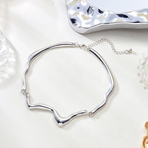 OAOSIOH Unique Chunky Gold Liquid Metal Clavicle Choker Necklace for Women Trendy Punk Irregular Geometric Wavy Necklaces Party Rock Hip Hop Jewelry Accessories in Saudi Arabia